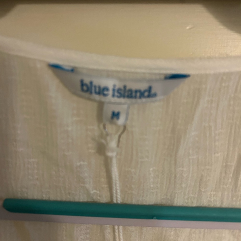 Blue Island white Beach Cover Up - Picture 3 of 7